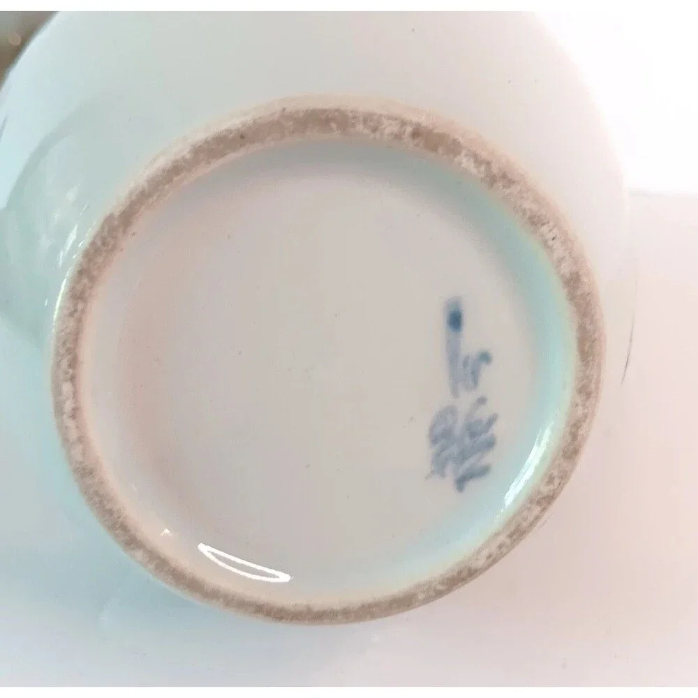 Floral Vase Narrow Neck Japanese Asian Abstract White Pink Flowers 8.5